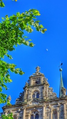 Hauptkirche mit zunehmenden Mond